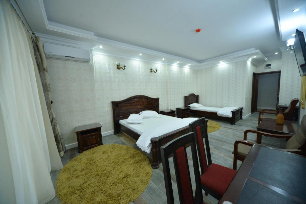 Hotel Edy'S Royal Predeal Exterior foto